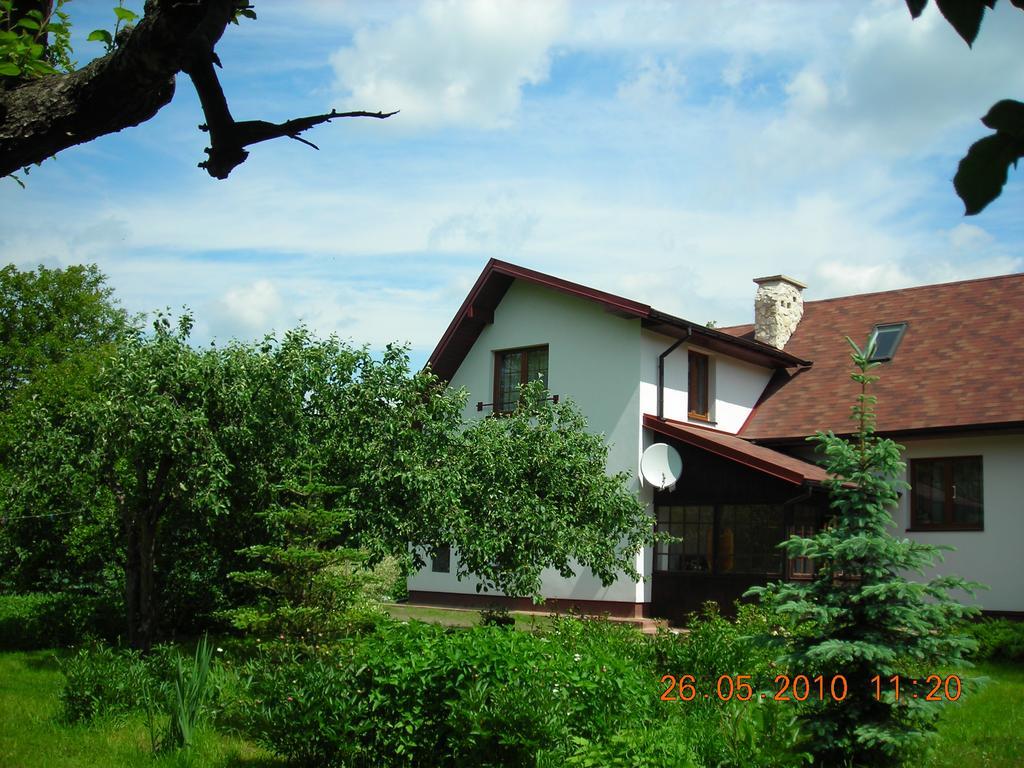 Dworek W Ogrodzie Kazimierz Dolny Luaran gambar