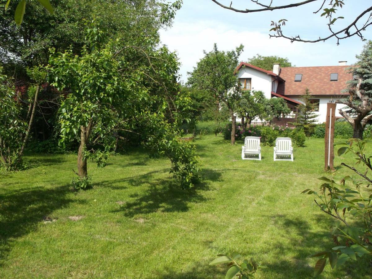 Dworek W Ogrodzie Kazimierz Dolny Luaran gambar